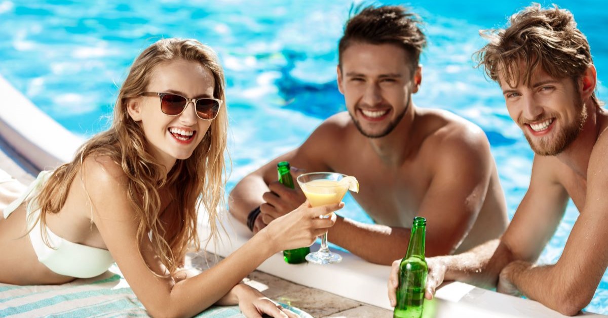 Ovde leto ima smisla - Otvoreni bazeni hotela Alexander Resort