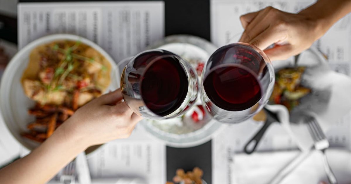 Za doček 2026. godine, hotel Alexander na Kosmaju je pripremio ograničen broj novogodišnjih paketa sa značajnim popustima, namenjenih svima koji žele da praznik dočekaju