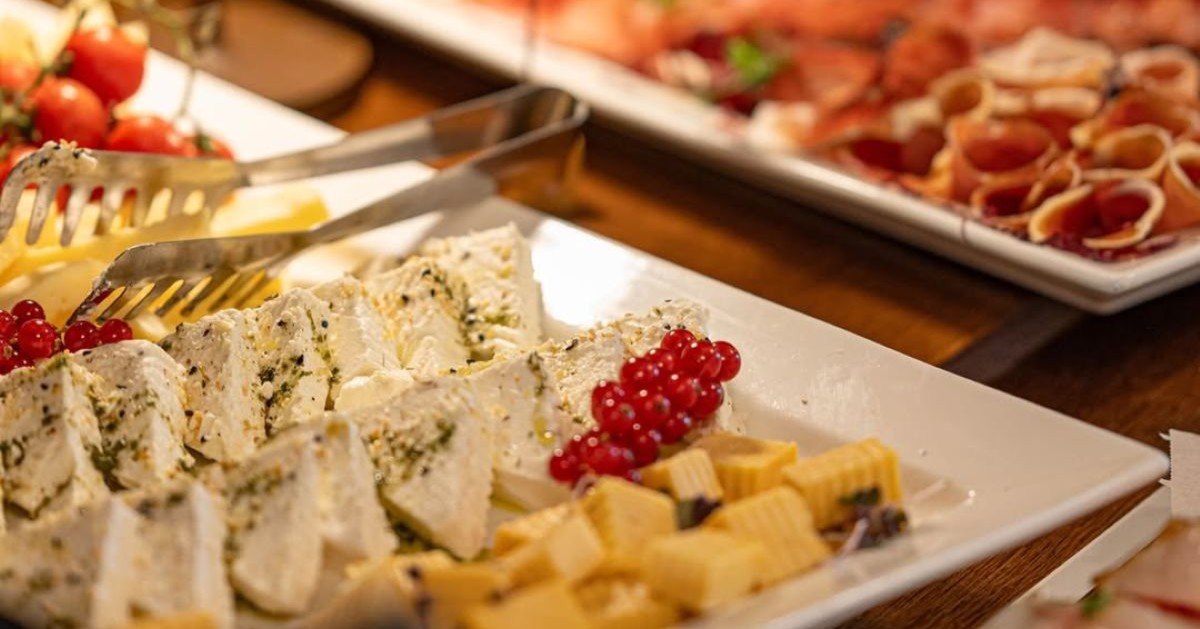 Nova godina sa stilom - Doček Nove godine u hotelu Alexander na Kosmaju